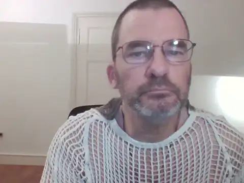 stallionrider88 online show from October 18, 8:03 pm