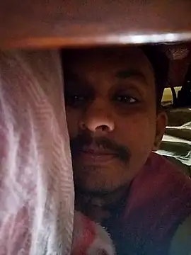 Nihaal17 online show from October 31, 10:29 am