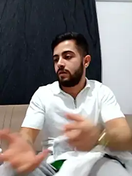 Ozi1910 online show from November 7, 7:06 pm