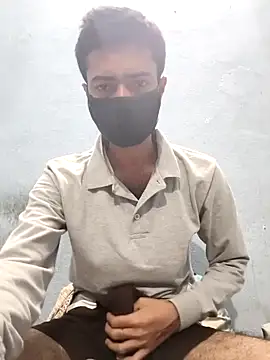 Snapshot of GirlsCrush_ chatting on October 29, 7:17 pm GirlsCrush  online show from October 29, 7:17 pm