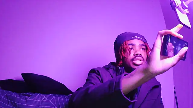 risktakinndolo online show from September 28, 2:53 am