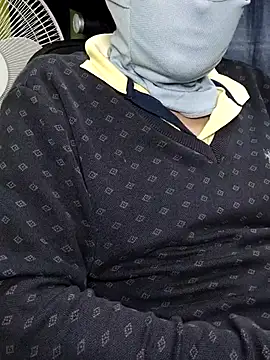 chocolate alone online show from September 21, 12:05 pm