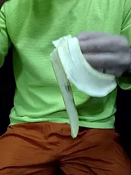 chocolate alone online show from January 7, 7:35 am