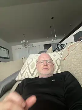 1Silverfox4you online show from October 9, 5:45 am