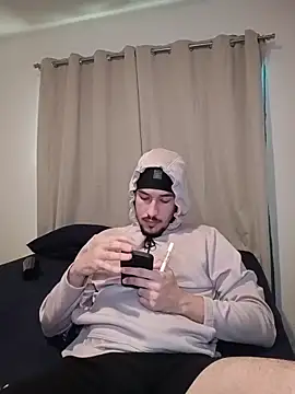 Jadriel23 online show from November 21, 9:36 pm