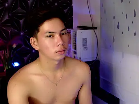 ursweet jade online show from October 25, 5:25 pm