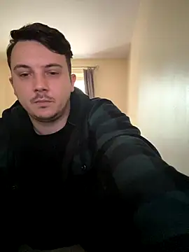 Snapshot of XXKieran chatting on October 7, 8:40 am XXKieran online show from October 7, 8:40 am