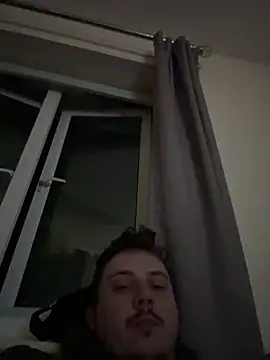 Snapshot of XXKieran chatting on October 17, 7:29 pm XXKieran online show from October 17, 7:29 pm