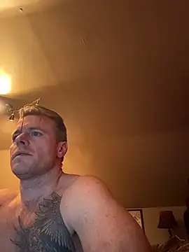 DILFiGuess11 online show from March 11, 4:30 am