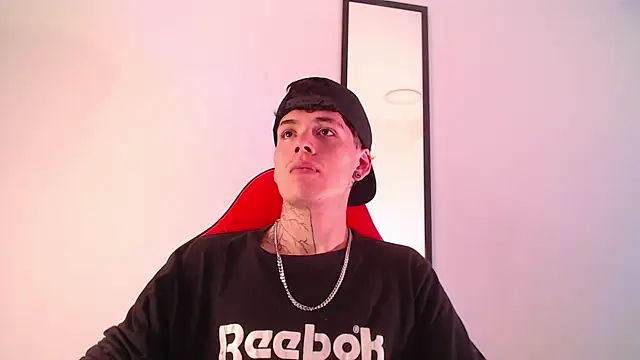 Anhonymus  online show from September 24, 1:31 pm