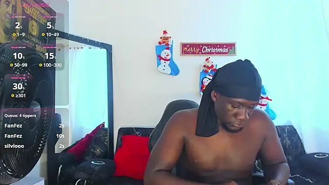 lucas manzon online show from December 13, 7:53 pm