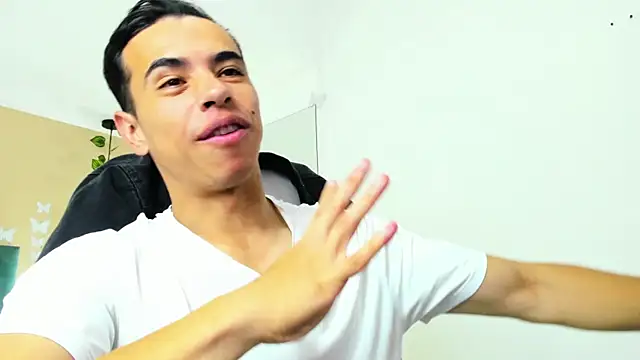 Muscle Scott online show from September 15, 12:06 pm