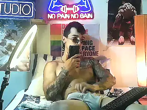 Strongcockfitness online show from October 14, 11:01 pm