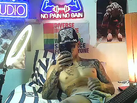 Strongcockfitness online show from October 15, 11:56 pm