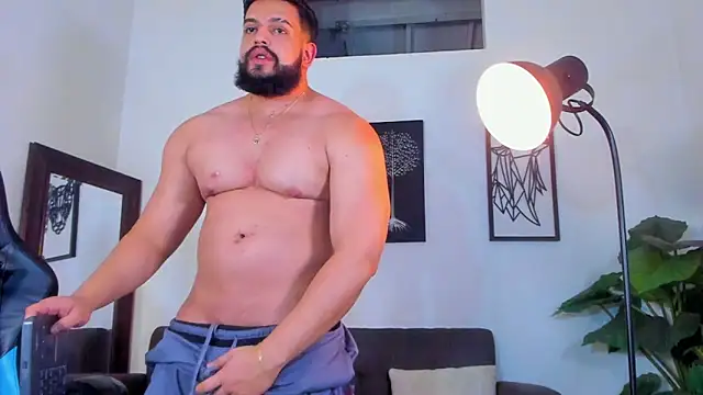 Justin kingX7 online show from May 22, 5:45 am