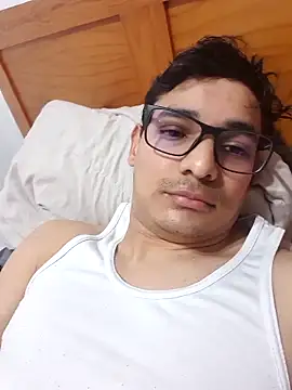 Elcurvo69 online show from February 20, 9:38 pm