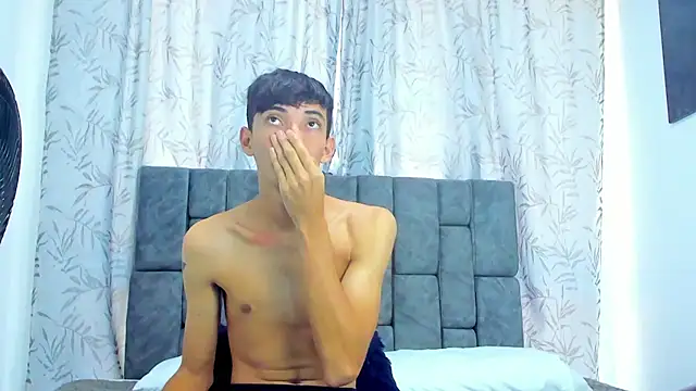 Maikol Ortiz online show from December 3, 12:33 pm