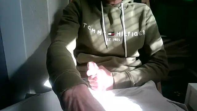 juju78jujuu online show from October 4, 9:25 am