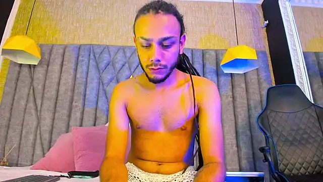 Boss Domiinator online show from November 15, 3:52 am