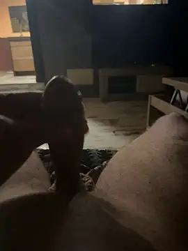 ruberofre online show from May 22, 4:06 am