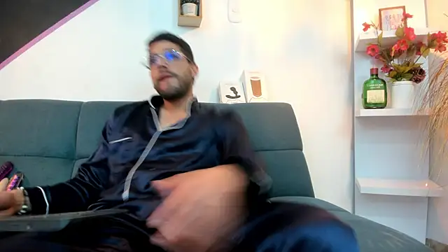 DanteWinter online show from November 13, 4:28 am