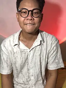 datnguyenvn online show from February 5, 9:05 am