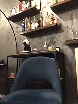 Snapshot of MatteoDom85 chatting on October 15, 10:50 pm MatteoDom85 online show from October 15, 10:50 pm