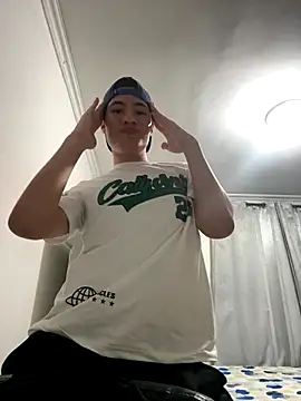 youngboylani777 online show from November 13, 6:29 am