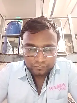 shahrukh81081 online show from September 17, 9:10 am