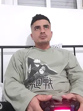 Andr3s69xxx online show from February 7, 11:32 pm