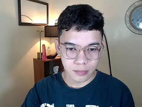 keirflorianxx online show from September 30, 7:28 pm