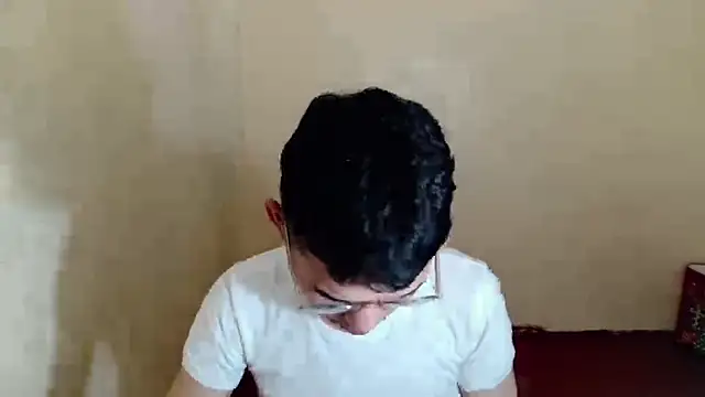 keirflorianxx online show from September 25, 7:24 pm