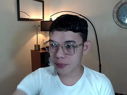 keirflorianxx online show from October 1, 11:19 pm