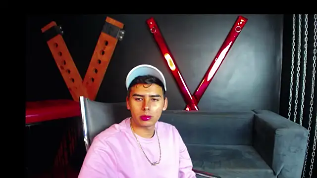 Matthewlodge online show from October 28, 1:13 pm