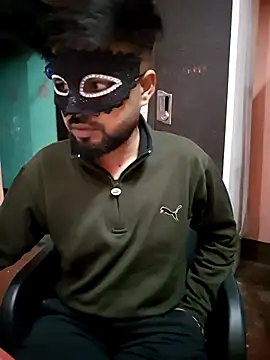 soniriyaa010101 online show from February 2, 7:33 pm