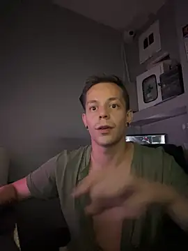 dimitryivanovv online show from October 12, 6:40 am