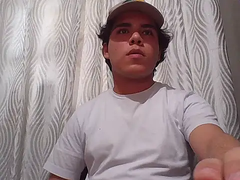 Snapshot of kjesusd12 chatting on October 1, 9:30 pm kjesusd12 online show from October 1, 9:30 pm