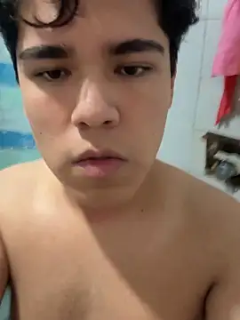 Snapshot of kjesusd12 chatting on October 12, 5:34 am kjesusd12 online show from October 12, 5:34 am