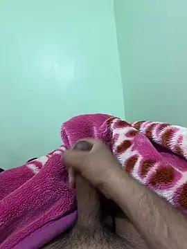 ali  ali210 online show from February 16, 6:06 pm