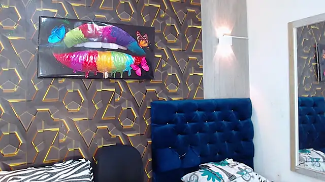 fire drako  online show from September 18, 4:47 am