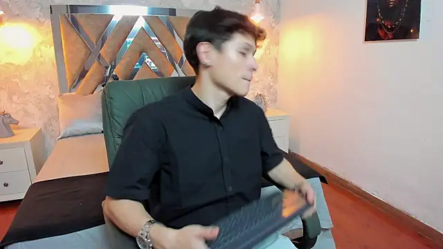 kraven lust online show from September 23, 2:55 am