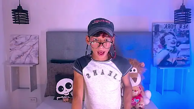 Billie Turner  online show from November 9, 5:00 am