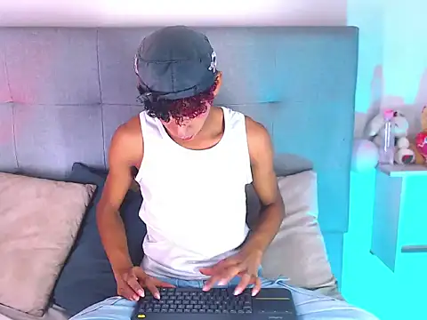 Billie Turner  online show from October 2, 1:59 pm