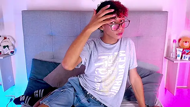 Billie Turner  online show from September 24, 4:34 am