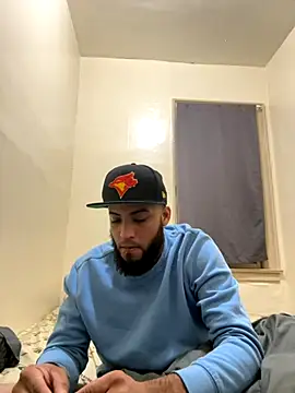 LeoPR00 online show from November 21, 6:34 am