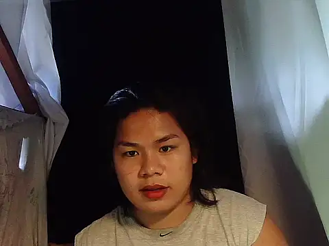 Huntrix2025 online show from February 14, 4:51 am