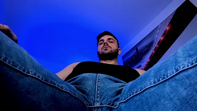 Jace Thorne online show from November 28, 4:26 am