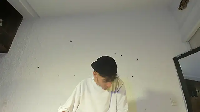 j martony online show from November 10, 12:10 pm