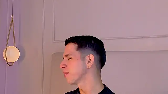 ZaneDawson online show from November 12, 3:45 am