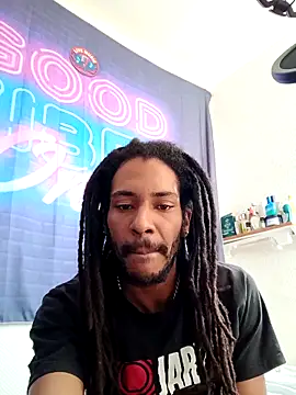 Mikaaa97 online show from April 27, 9:17 am